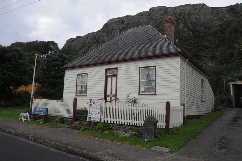 Lyons' Cottage Stanley